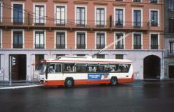 [Trolleybus (ligne 44), quai Arloing]