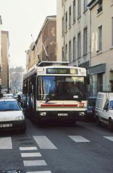 [Trolleybus (ligne 13), rue de Belfort]