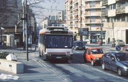 [Trolleybus (ligne 1), cours Tolstoï, à Villeurbanne (Rhône)]