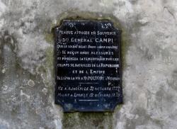 [Chateau Lamothe - Caserne Sergent Blandan. Plaque à la mémoire du Général Campi]