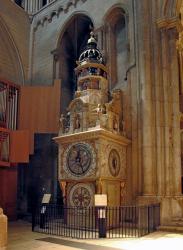 [Horloge astronomique de cathédrale Saint-Jean de Lyon]