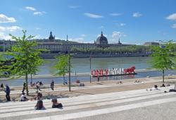 [Berges du Rhône]