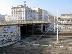 [Travaux du tramway, pont de la Manufacture cours Albert Thomas]