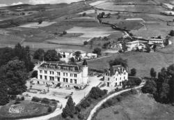 Environ de Beaujeu (Rhône). - Château des Ardillats