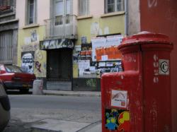 Tags et collages, quartier de la Croix-Rousse, Lyon 4e