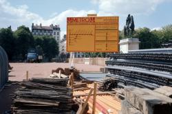 [Chantier de la ligne A du métro de l'agglomération lyonnaise]