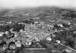 Le Bois-d'Oingt (Rhône). - Vue aérienne