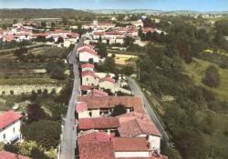 Cailloux-sur-Fontaines (Rhône). - Vue panoramique