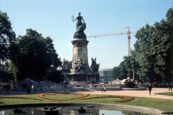 [Place Carnot (Lyon 2e). La statue de la République]