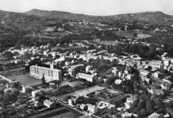 Champagne-au-Mont-d'Or (Rhône). - Vue générale aérienne