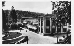 Charbonnières-les-Bains (Rhône). - Le Casino