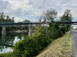 [Pont de Miribel]