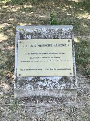 [Place d'Arménie, mémorial du génocide arménien]