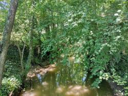 Point d'eau, Pérouges, Ain