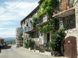 Ruelle, village de Mirabel, Ardèche