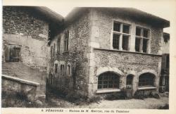 Pérouges - maison de M. Herriot, rue du Tambour