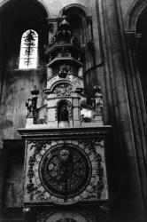 [Horloge astronomique de la cathédrale Saint-Jean]