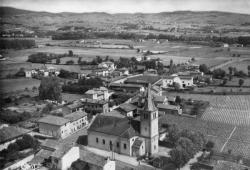 Corcelles-en-Beaujolais (Rhône). Vue générale aérienne