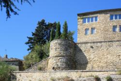 Remparts, Grignan, Drôme
