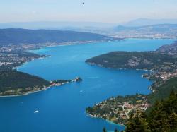 Lac d'Annecy (Haute-Savoie).