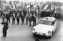 [Evénements de mai-juin 1968. Contre-manifestation gaulliste du 31 mai]