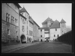 Château d'Annecy, la cour