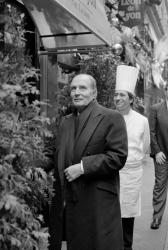 [Voyage du Président François Mitterrand en région lyonnaise. Déjeuner privé chez "Léon de Lyon"]