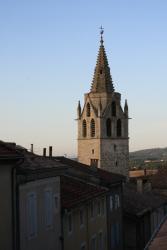 Vue sur le clocher de l'église Saint-Laurent d'Aubenas, Ardèche