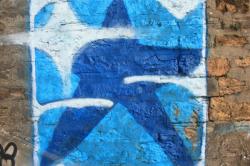 Tag bleu peint, montée du boulevard, Lyon 1er, Rhône