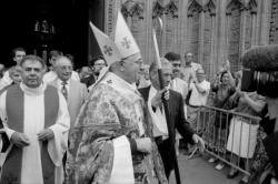 [Installation de Mgr Jean Balland, 135e archevêque de Lyon]