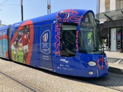 Tram customisé "Année Rugby dans la Métropole de Lyon"