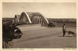 Neuville-sur-Saône (Rhône). - Le Pont