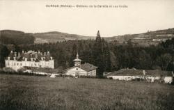 Ouroux (Rhône). - Château de la Carelle et ses forêts