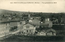 Pontcharra-sur-Turdine (Rhône). - Vue générale au Midi