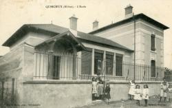 Quincieux (Rhône). - L'Ecole