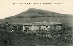 Saint-Fortunat (Rhône). - Le Café Boeuf et le Montoux