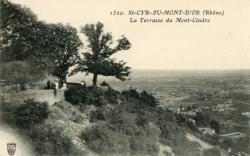 St-Cyr-au-Mont-d'Or (Rhône). - La Terrasse du Mont-Cindre