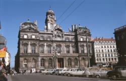 [Hôtel de ville de Lyon]