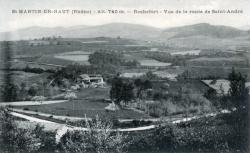 St-Martin-en-Haut (Rhône). - Alt. 740 m. - Rochefort. - Vue de la route de Saint-André