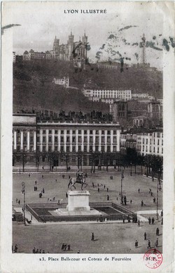 Lyon illustré. - Place Bellecour et coteau de Fourvière