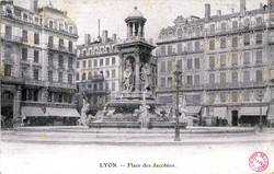 Lyon. - Place des Jacobins