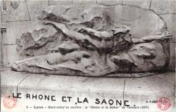 Lyon. - Haut-relief en marbre. - Le "Rhône et la Saône" de Vermare (1907)