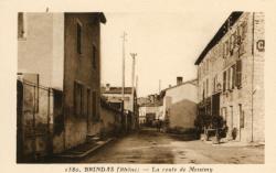 Brindas (Rhône). - La route de Messimy