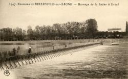 Environs de Belleville-sur-Saône. - Barrage de la Saône à Dracé