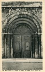 Belleville (Rhône). - Portail de l'église XIe s. (monument historique)