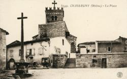 Chassagny (Rhône). - La place