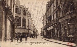 Roanne (Loire). - Rue de la Sous-Préfecture et nouveau Carrefour, pris de la rue du Lycée