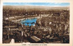 Lyon. - Vue panoramique sur la Saône