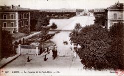 Lyon. - La Caserne de la Part-Dieu