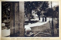 Lyon. - Maison de retraite Saint-Camille. - Vue sur le parc